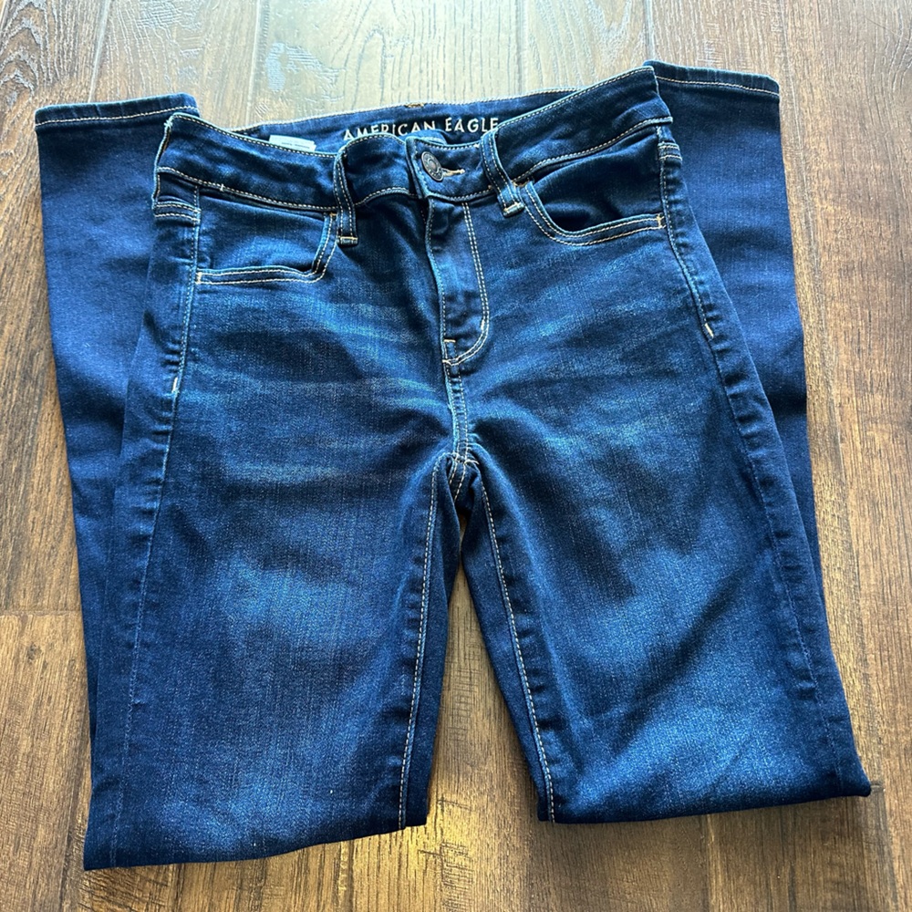 ❤️‍🔥2/$20❤️‍🔥American Eagle Dark Wash Skinny Jeggings Size 4